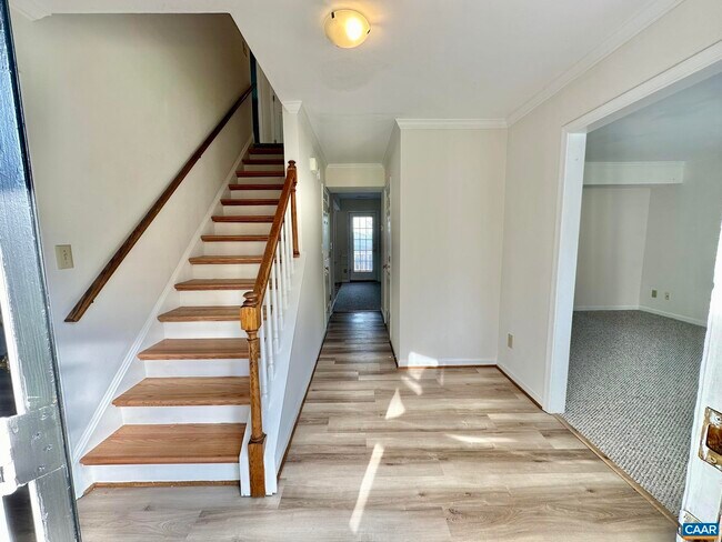 Building Photo - 839 Harris Rd