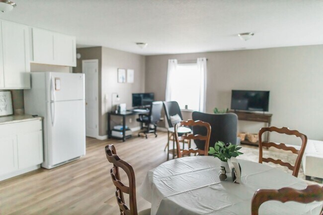 Foto del edificio - 1584/1586 Wayne St