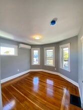 Building Photo - 11 Dudley St