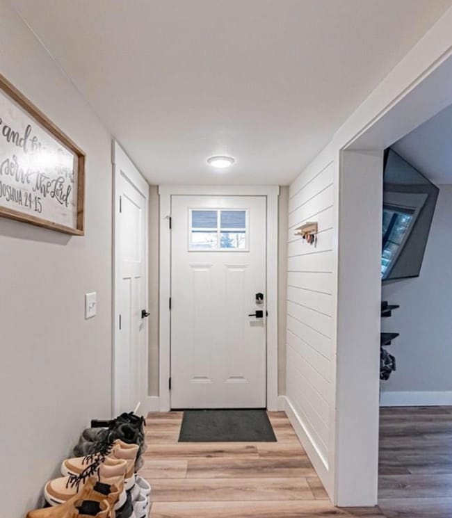Building Photo - NEWLY REMODELED 3 BED 2 BATH HOME IN REXBURG