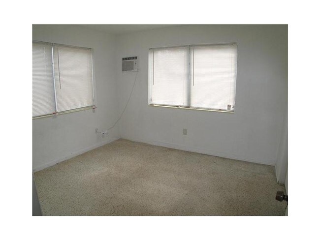 Building Photo - 785 81st St