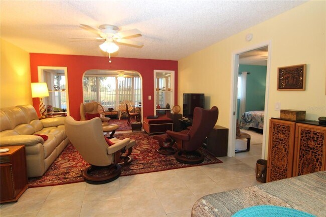 Foto del edificio - 1207 Lakehouse Ct