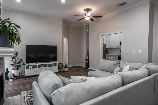 Foto del edificio - 3813 Prescott Ave