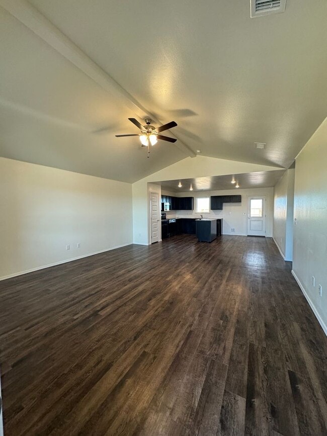Building Photo - Canyon School District Newer Build 2024 3/2/2
