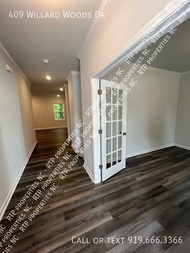 Building Photo - 409 Willard Woods Dr