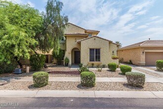 Building Photo - 7117 N 73rd Dr