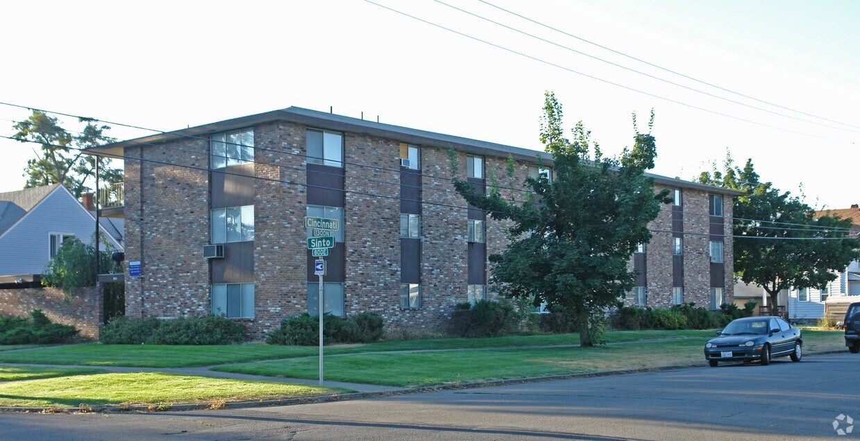Primary Photo - 804 E Sinto Ave