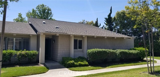 Primary Photo - 8566 Fallbrook Cir