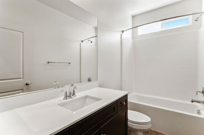 Building Photo - Beautiful Single Story in French Valley's Sweetwater Ranch Community!