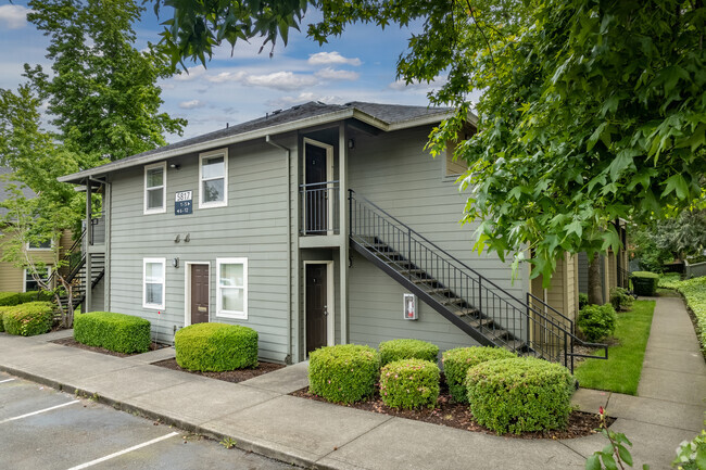 Building Photo - Courtside Apartments