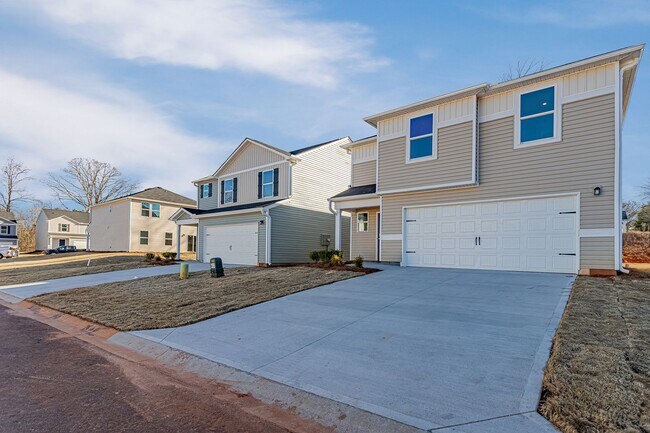 Foto del edificio - Price Improvement! Brand New Home in Boili...