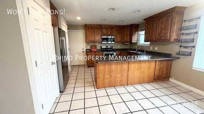 Building Photo - 13585 S 2140 W