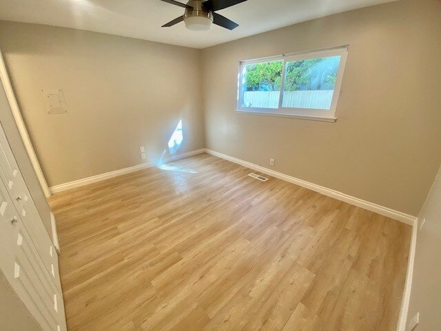 Building Photo - 1251 W Mc Kinley Ave