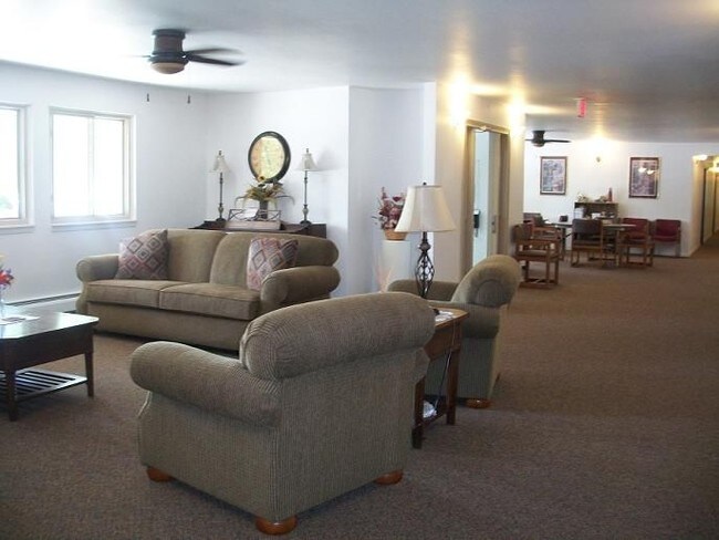 Building Photo - 1 br, 1 bath Apartment - Hidden Hollow Apt 22
