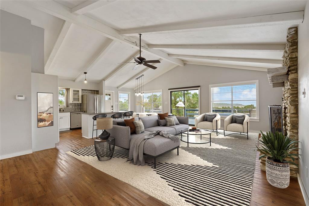 Foto principal - 2351 Skyline Dr