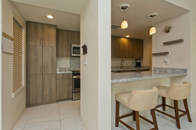 Foto del edificio - Available now, Furnished One Bedroom One B...