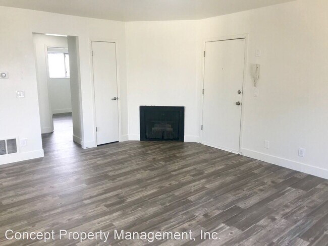 Building Photo - 2295 S 200 E