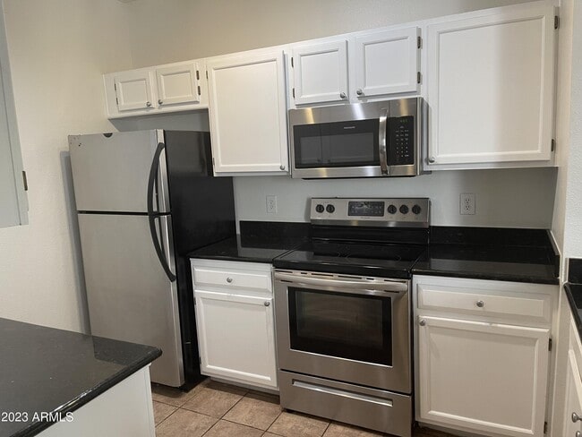 Building Photo - 7009 E Acoma Dr