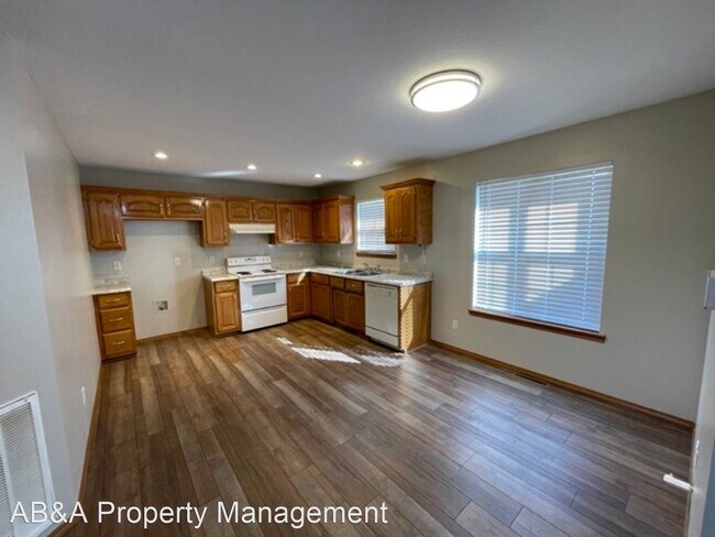 Building Photo - 3 br, 2 bath House - 1308 Covey