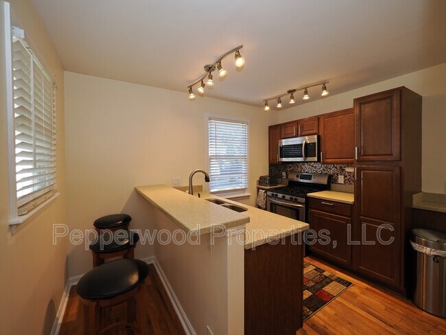 Foto del edificio - 541 Cecil Ct