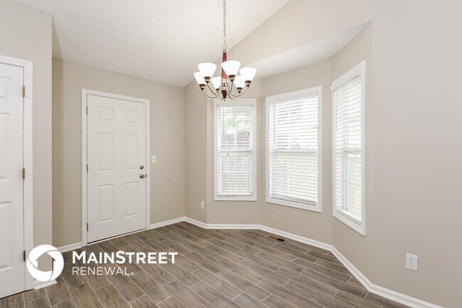 Foto del edificio - 212 Remington Ct