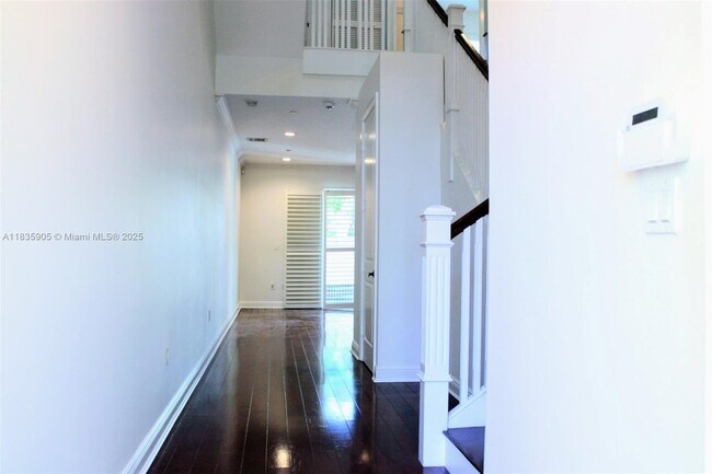 Foto del edificio - 1607 NE 9th St