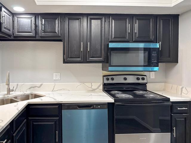 Foto del edificio - 3635 Garden Brook Dr