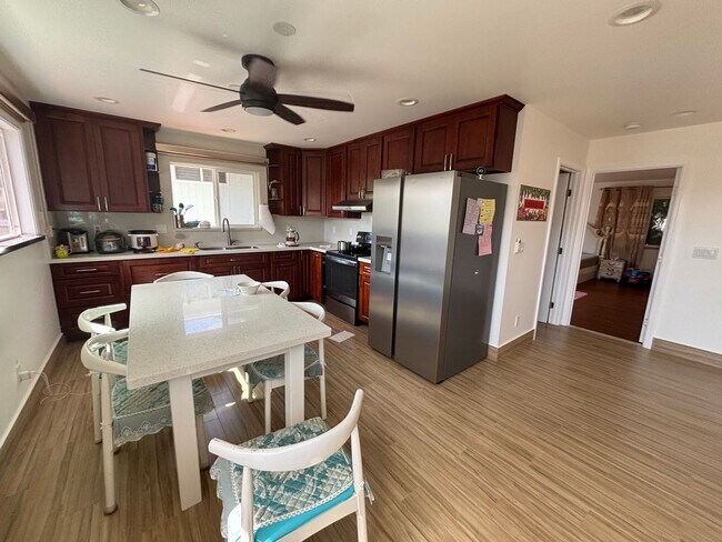 Foto del edificio - 2036 9th Ave