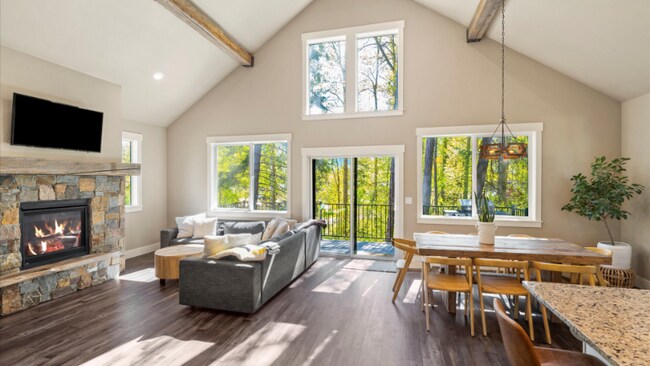 Foto del edificio - 58 Cedar Pointe Lp