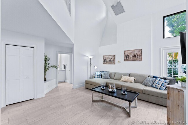 Foto del edificio - 2442 Windsor Way Ct
