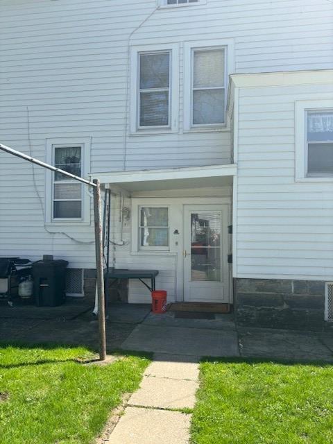 Primary Photo - 742 W 1st St