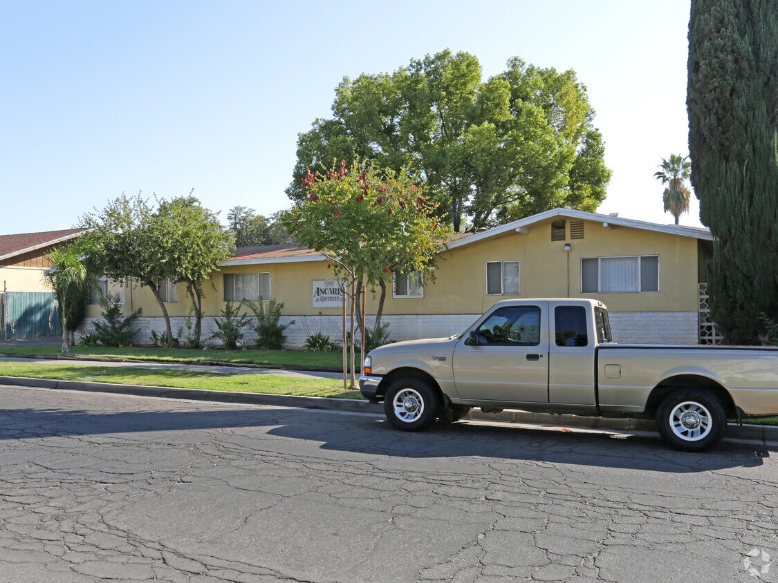 Building Photo - Ancaris Apartments