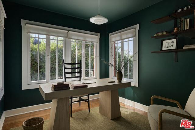 Building Photo - 2606 W Ave 30