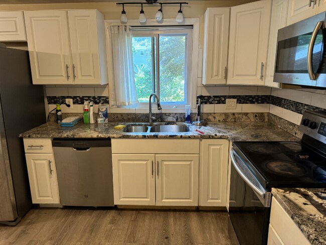 Foto del edificio - 92 Rambler St