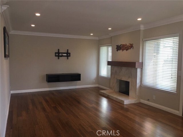 Foto del edificio - 5105 Hampton Ct