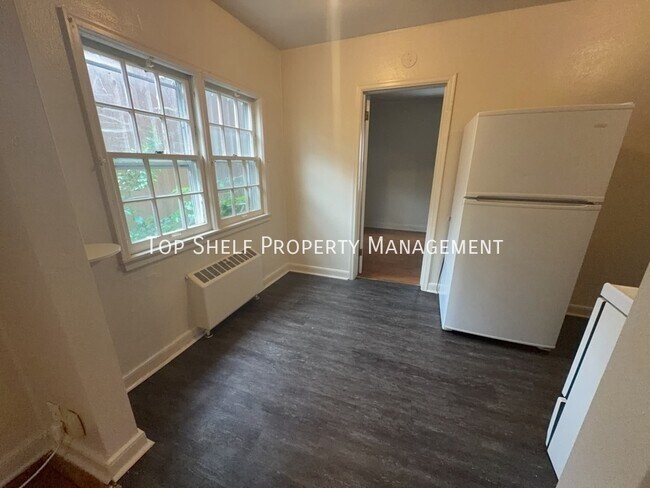 Foto del edificio - 2303 E 9th St