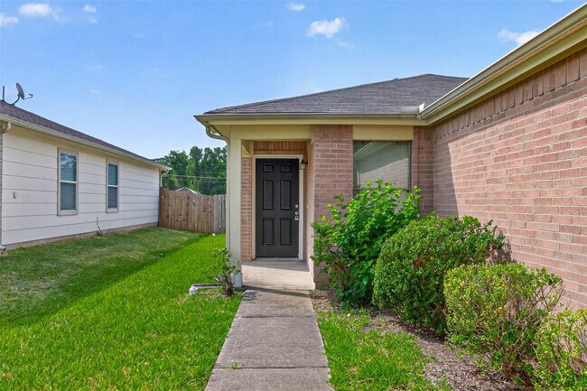 Foto del edificio - 22851 Twisting Pine Dr