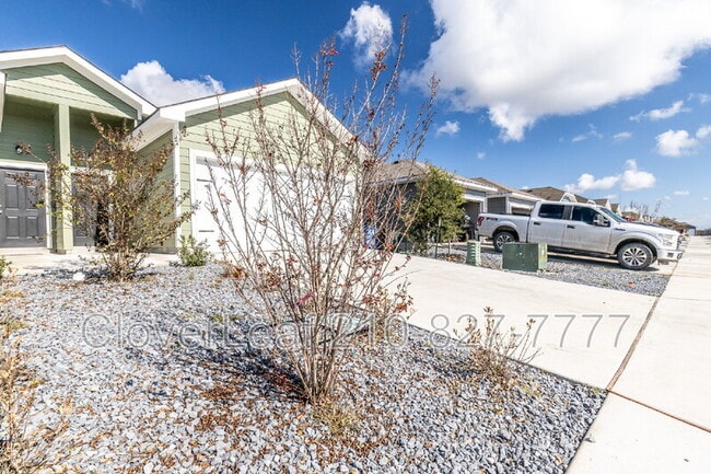 Building Photo - 614 Ashers Pl