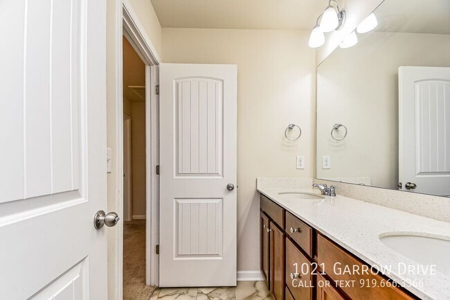 Building Photo - 1021 Garrow Dr