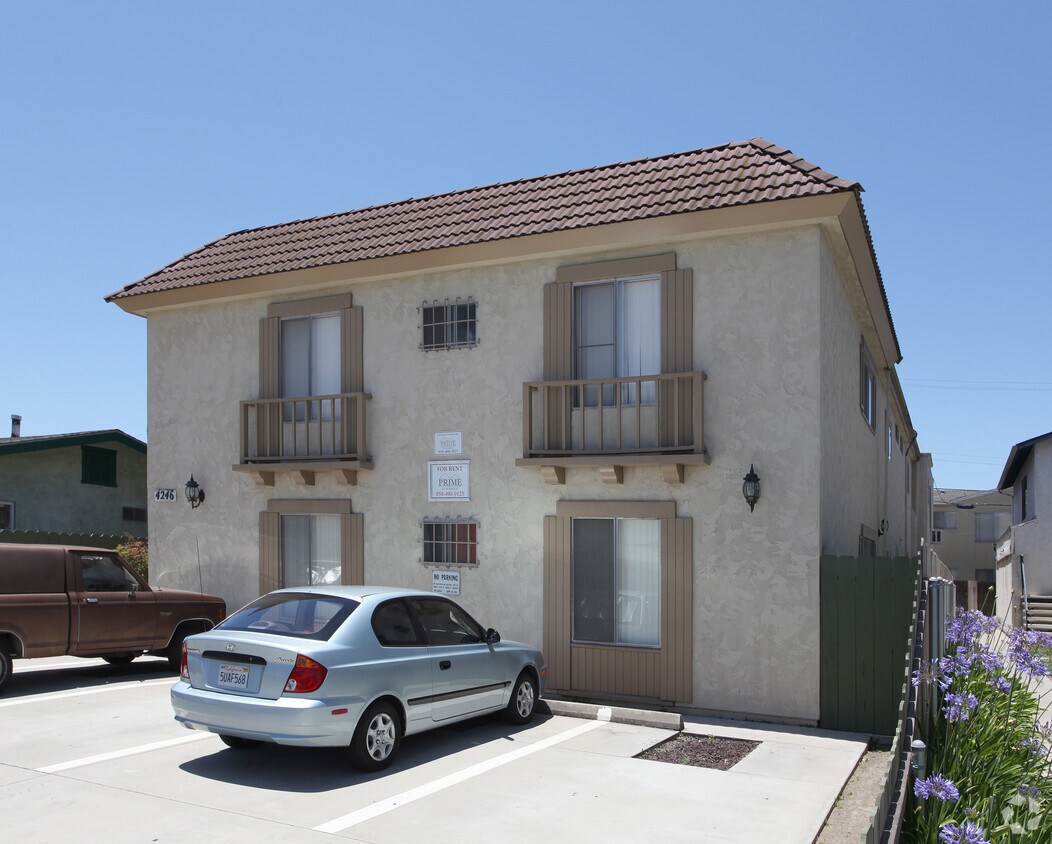Foto del edificio - 4246 Swift Ave