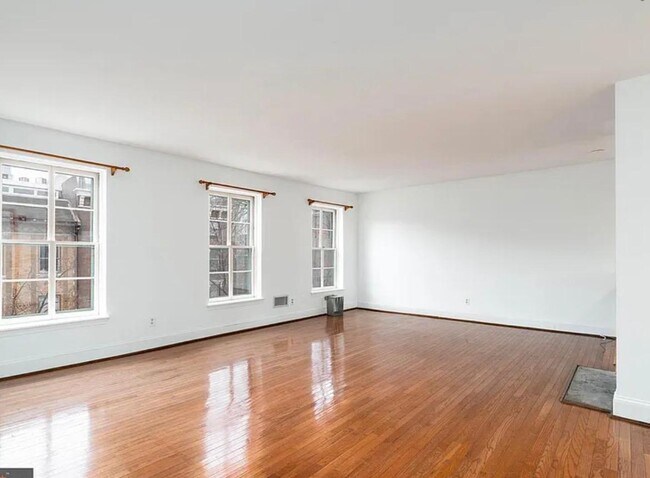 Foto del edificio - 1717 Green St