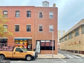 Building Photo - 224 N 13th St