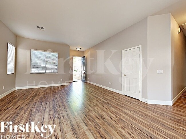 Foto del edificio - 13702 W Tara Ln