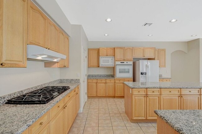 Building Photo - 89 Dollar Pointe Ave