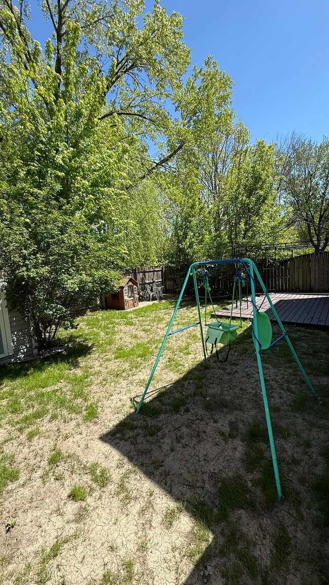 Building Photo - 8311 Twana Dr