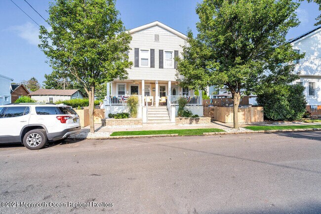 Building Photo - 21 Pacific Ave