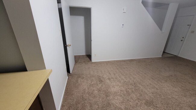 Foto del edificio - 12601 Copperwood Dr NE