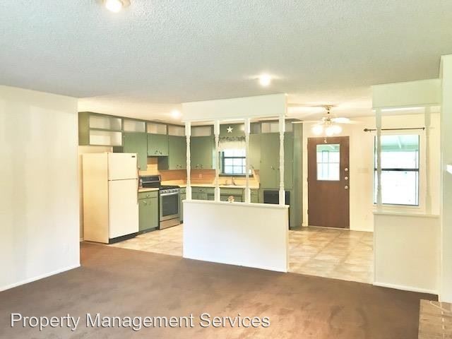 Building Photo - 3 br, 2 bath House - 125 W. Lower Crabapple