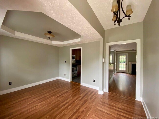 Building Photo - 480 Northview Dr