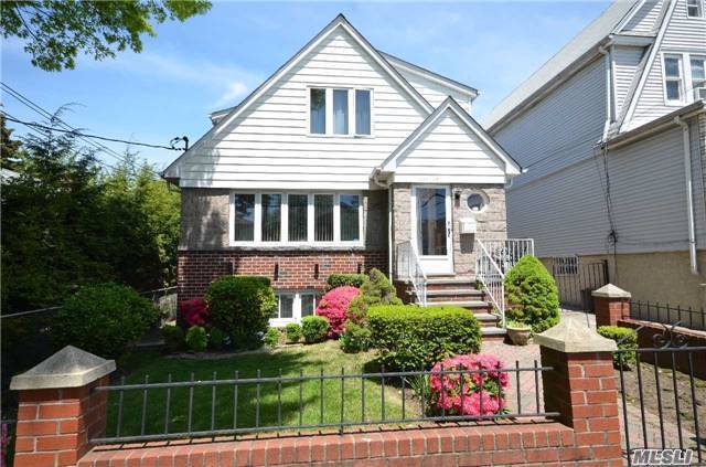 Primary Photo - 147-17-147-22 22nd Ave